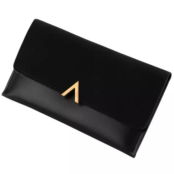 Handbags - Black Wallet